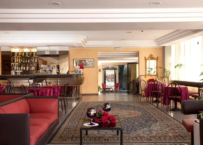 Hotel Capitol