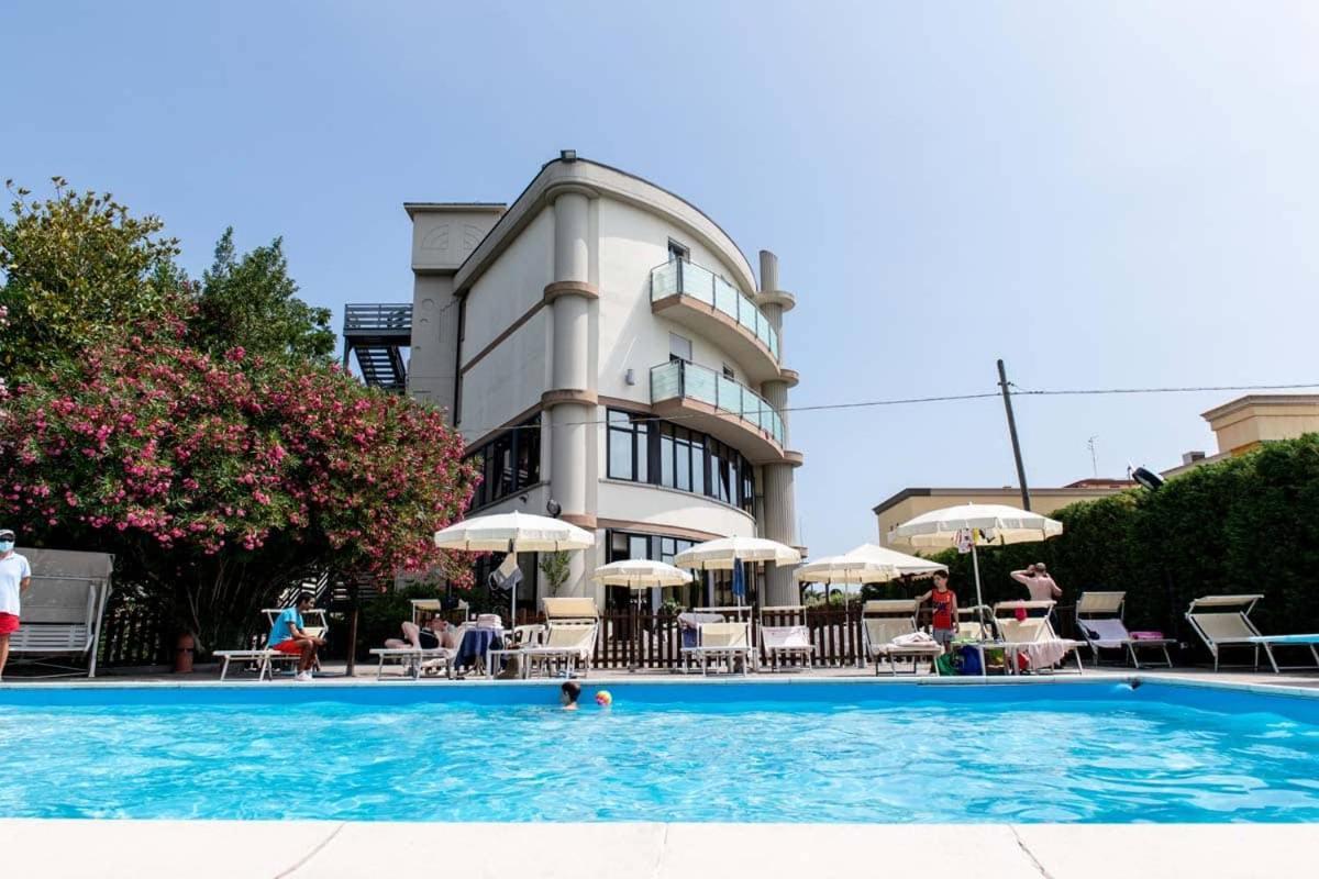 Capitol 4* San Mauro Mare