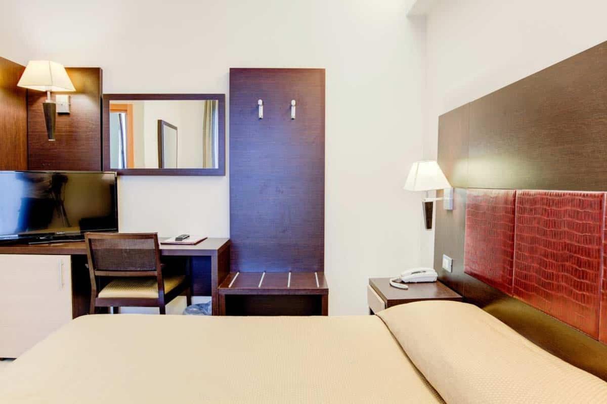 Hotel Capitol